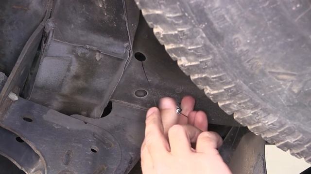 etrailer | Trailer Hitch Installation - 2005 Ford Escape - Draw-Tite смотреть онлайн