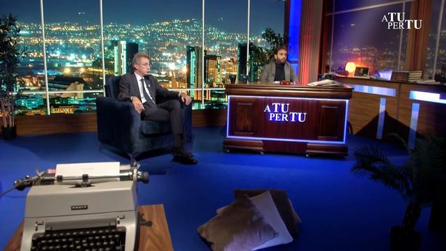 A TU PER TU - SINDACO MANFREDI - PARTE 3/3 смотреть онлайн