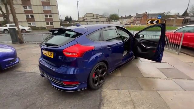 2015 FORD FOCUS 2.0 ST-3 TDCI 5D/183 BHP смотреть онлайн