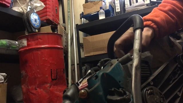 Makita EK6100 sthil saw clutch replacement смотреть онлайн