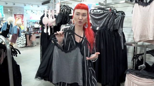 VIKKI: ЧТО НАДЕТЬ НА ВЫПУСКНОЙ? смотреть онлайн