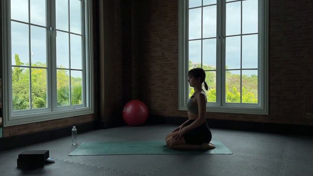 Йога | 20 минут для здоровья спины смотреть онлайн