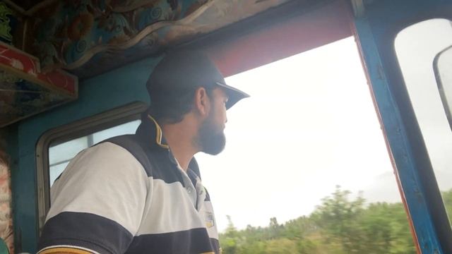2 DAYS IN TRUCK || HITCHHIKING || TREKKER VIKRANT