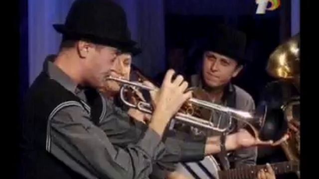 Крупным планом..avi смотреть онлайн