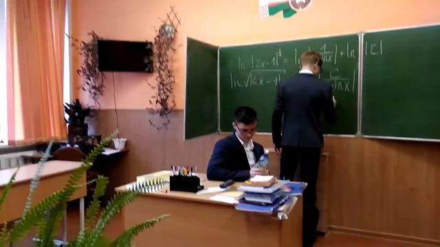 Друг познается в беде #1 смотреть онлайн