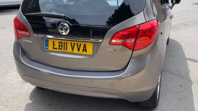 Vauxhall Meriva 1.7 CDTi 16v SE 5dr FULL SERVICE HISTORY + HPI смотреть онлайн