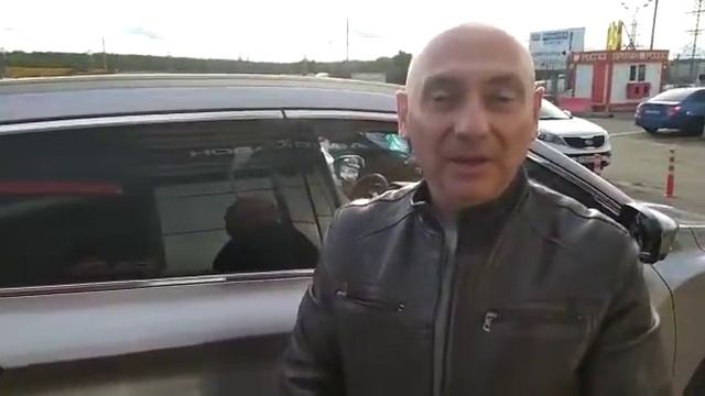 Александр Александрович очень доволен новым Geely Coolray! смотреть онлайн