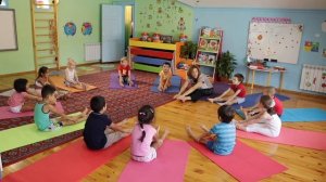 ЙОГА  ДЛЯ  ДЕТЕЙ  часть 1