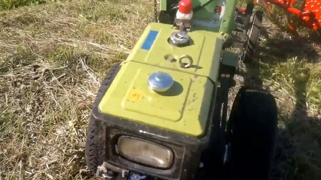 Сеноворошилка-согребалка ВМ-3 для мотоблока смотреть онлайн