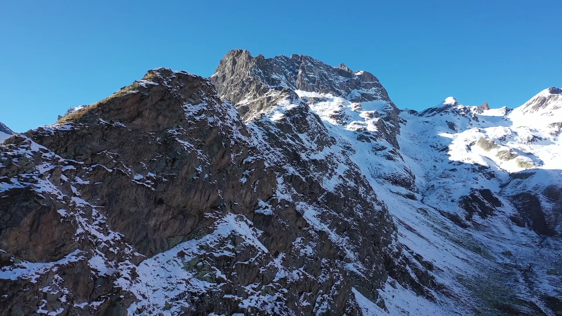 Домбайская гора Алибек смотреть онлайн