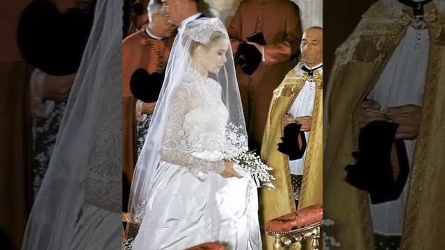 Grace Kelly's & Prince Rainier Of Monaco’s 1956 Wedding Was THE WEDDING Of The 20TH Century смотреть онлайн