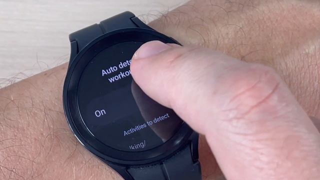 How to Disable (Enable) AUTO DETECT WALKING on Samsung Galaxy Watch 5 смотреть онлайн