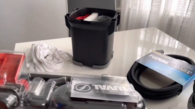 107 FLUVAL PERFORMANCE CANISTER FILTER 10-30 GAL 145 GAL /H смотреть онлайн