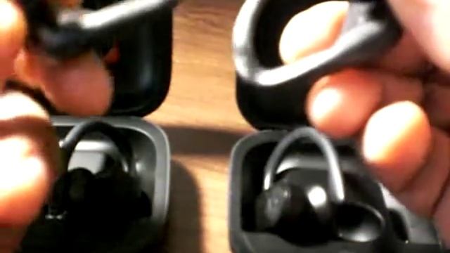 Real Vs Fake - Powerbeats Pro Vs Powerbeats Pro Replica