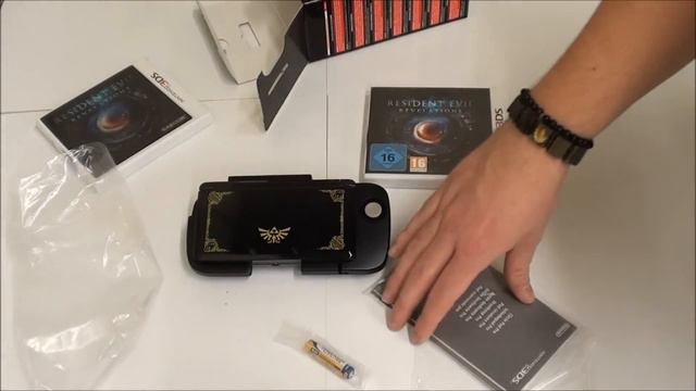 Resident Evil Revelations 'Circle Pad Pro Special Edition' Unboxing - GamingBoulevard смотреть онлайн