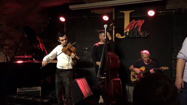 Lullaby of Birdland (Arutyun Piloyan) смотреть онлайн