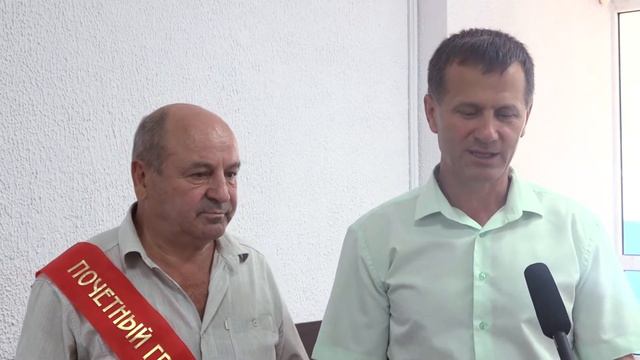 Владимир Златов удостоен звания Почетный гражданин Комрата смотреть онлайн