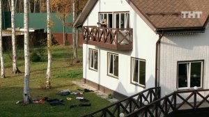 Дом-2: Милена в истерике выбросила все вещи Безуса