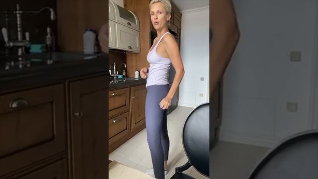 Целлюлит | Причины возникновения и как убрать? смотреть онлайн