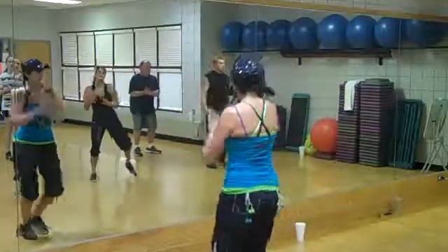 Represent,Cuba-Cha Cha/Cuban Hip Hop (fitness dance) смотреть онлайн