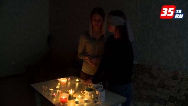 «Желают знать, что будет»: период святочных гаданий в разгаре смотреть онлайн