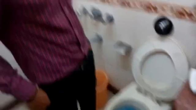 After Cleaning a Toilet Bowl Using Taski R6 Results смотреть онлайн