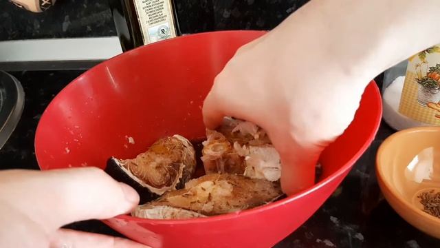Стейки из голубой акулы .Рецепт от Яжбать смотреть онлайн