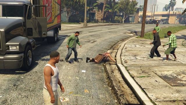 Grove Street Gang Will Defend Franklin If He Is Hurt (GTA 5 Facts and Glitches) смотреть онлайн