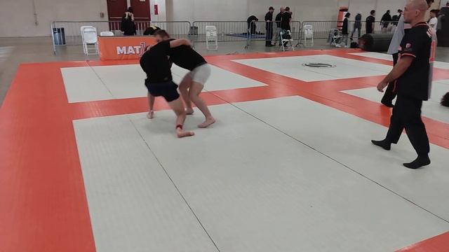 Tyler Burton vs Ben Miller 2 (Grappling industries 2022 semi finals) смотреть онлайн