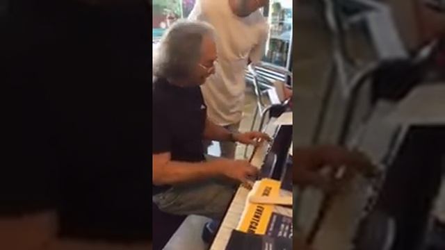 jam with Tim Schou at Grandma's Deli Babushka смотреть онлайн