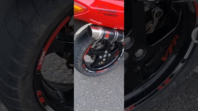 honda vfr 800fi gen 5 rc46 Black widow high level exhaust note with revs смотреть онлайн