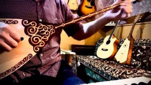 Мелодия на ДОМБРЕ