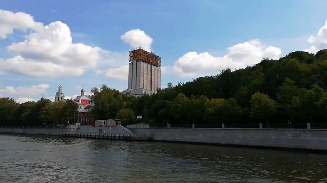 ЭКОНОМИЯ В МОСКВЕ. КАК БЮДЖЕТНО УВИДЕТЬ МОСКВУ? смотреть онлайн
