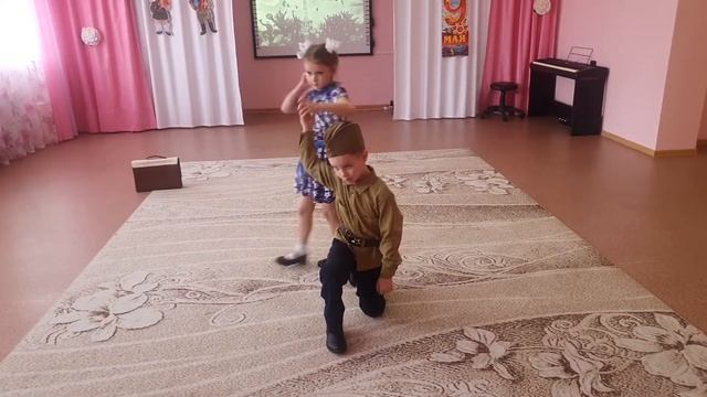 Майский вальс.Старшая группа