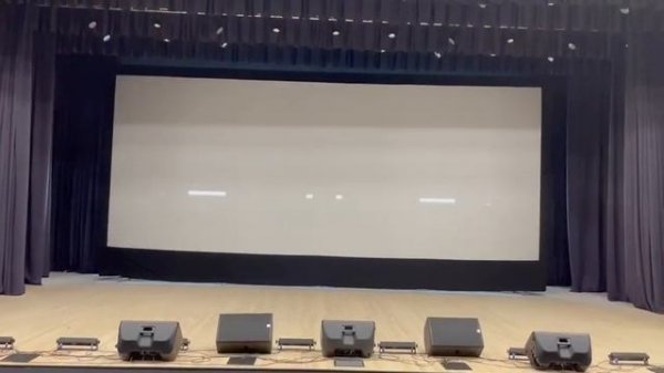 Мобильная рама экрана Lumen pro (на колесах)