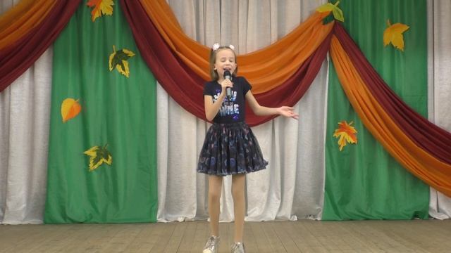 Кира Соловьёва "Песенка моя" ко дню матери 29.11.20 г. смотреть онлайн