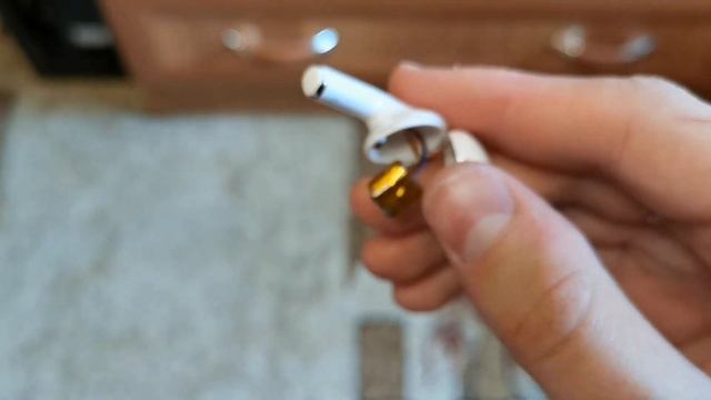 Не работает один наушник у копии AirPods Pro? Исправляем проблему за 5 минут, способ работает 100%! смотреть онлайн