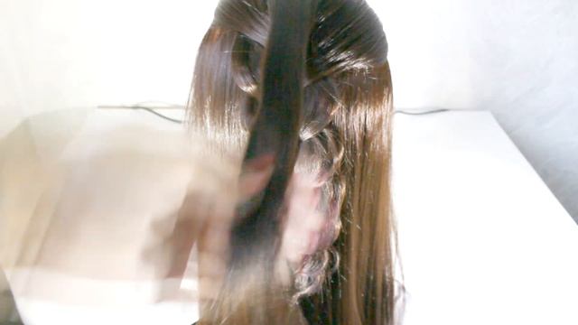 3-MINUTE Festive hairstyle to school смотреть онлайн