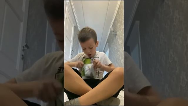 Новая колонка #алиса #hotwheels ? смотреть онлайн