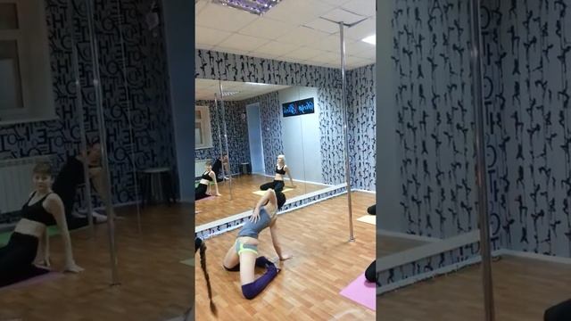 Школа разминка Ира смотреть онлайн