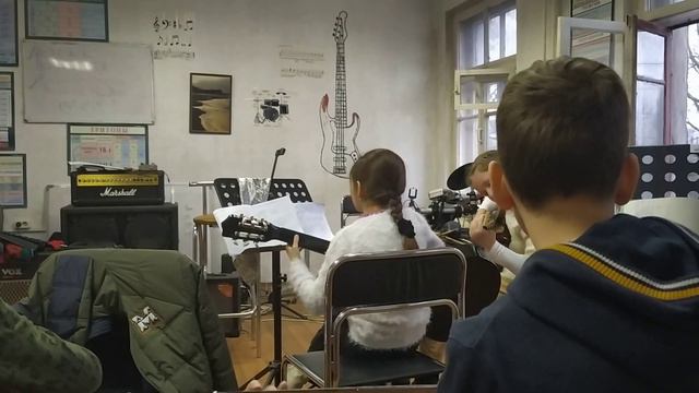 Уроки гитары. Итог полугодия. смотреть онлайн