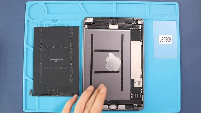 iPad Mini 5 Battery Replacement смотреть онлайн