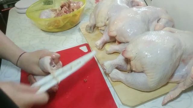 Что ВЫГОДНЕЕ - целая курица или её части? Посчитала и не поверила своим глазам, сколько я экономлю смотреть онлайн