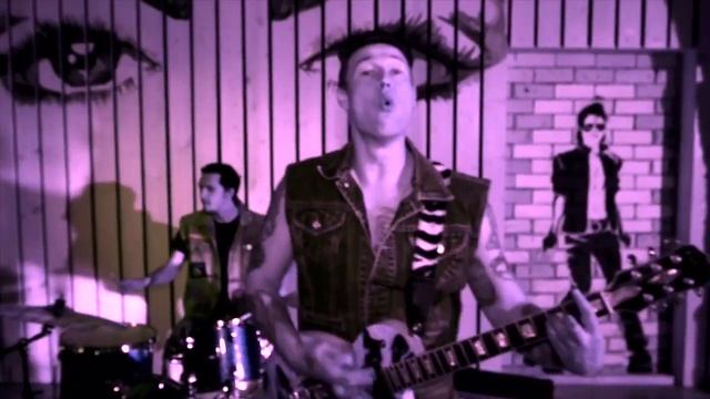 Горькие Буги ~ Labuhalli HALLI-GALLI ( хали гали пара трупер cover ) смотреть онлайн