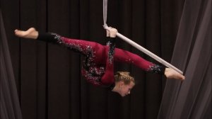 Студия воздушной гимнастики «Жар-птица» - Мазанова Анастасия, 11 лет