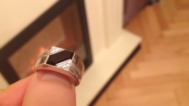 кольцо-печатка для мужчин со вставкой фианит и оникс смотреть онлайн