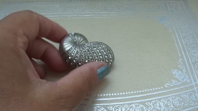 Прекрасные сияющие броши с немецких блошиных рынков и из секонд-хендов. Винтажные украшения. смотреть онлайн