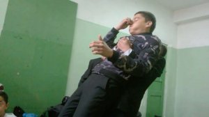 Упал в обморок