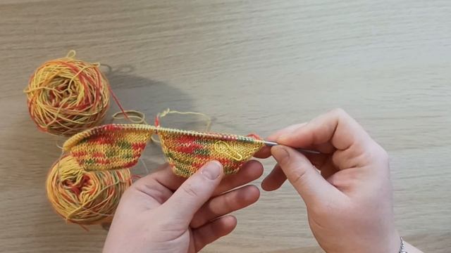 Рукодельный влог #12 | Варежки готовы | Как избежать косины в вязании крючком | Начинаю шить брюки смотреть онлайн