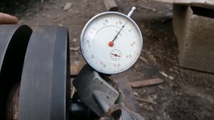 ЦЕНТРОВКА КОЛЕНВАЛА ИЖ МИНСК ЯВА НА КОЛЕНКАХ САМОДЕЛЬНЫЙ ЦЕНТРОВОЧНЫЙ СТАНОК